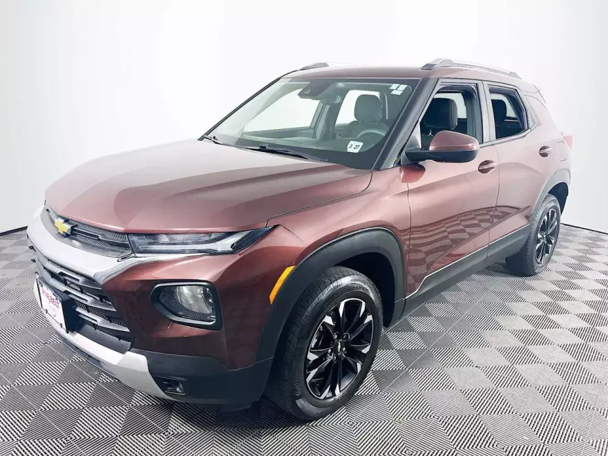 2022 Chevrolet Trailblazer LT photo 1