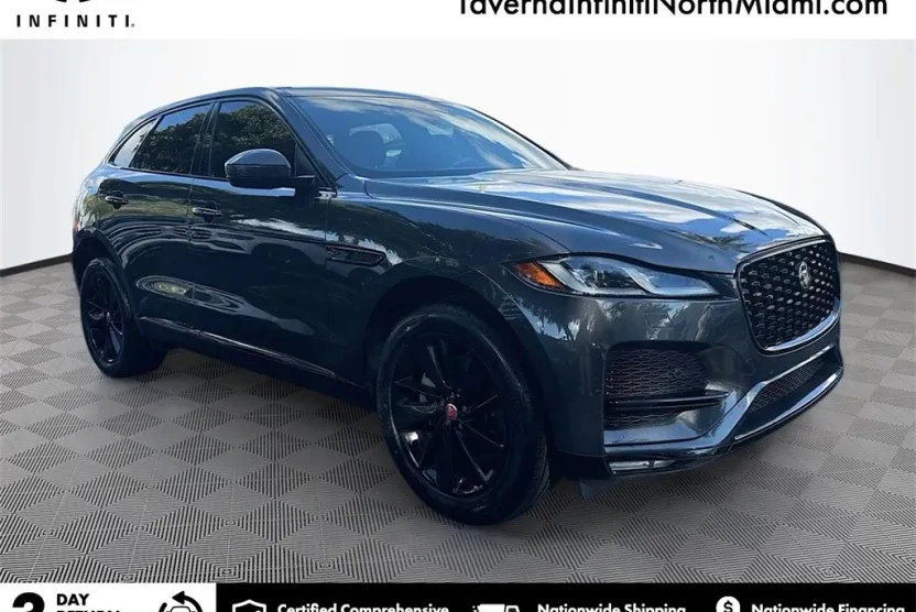2022 Jaguar F-PACE P250 S photo 1