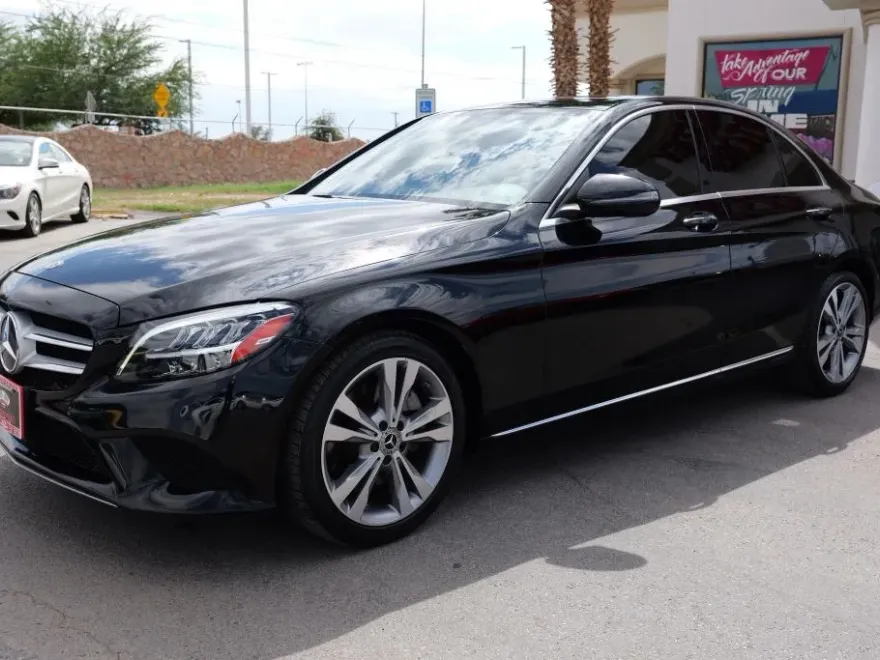 2020 Mercedes Benz C 300 Sedan photo 1