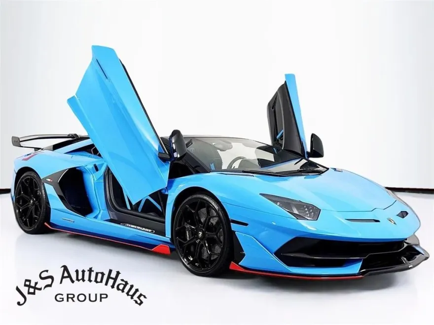 2021 Lamborghini Aventador SVJ Roadster photo 1