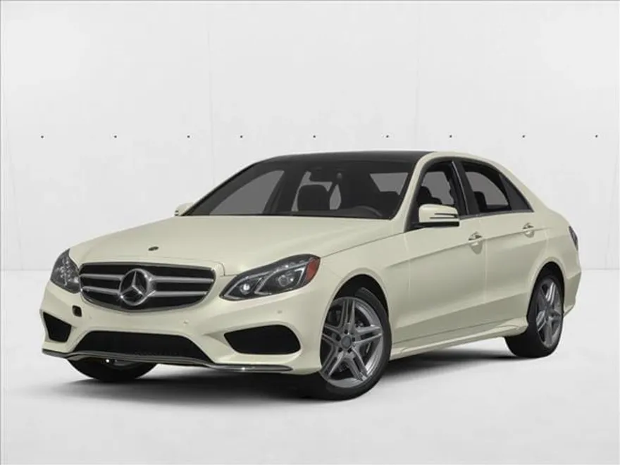 2014 Mercedes Benz E 350 Sedan photo 1