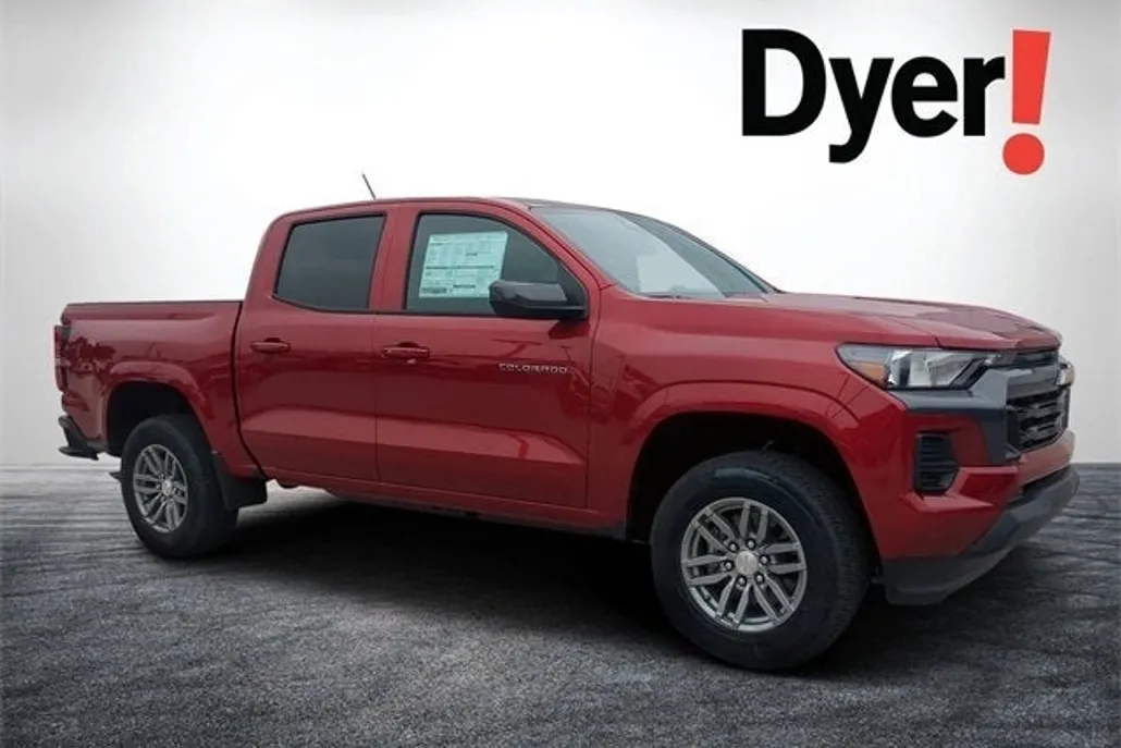 2025 Chevrolet Colorado Work Truck LT photo 1