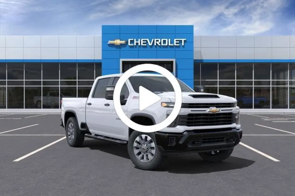 2025 Chevrolet Silverado 2500HD Custom photo 1