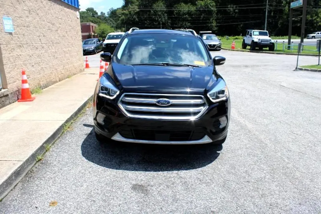 2019 Ford Escape Titanium photo 1