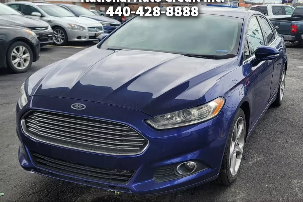 2014 Ford Fusion SE photo 1