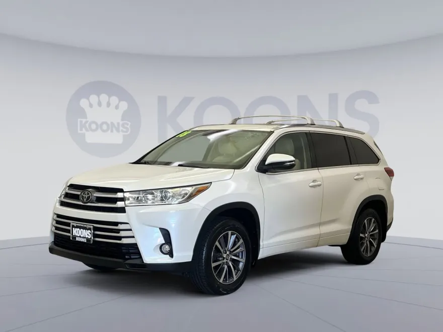 2018 Toyota Highlander XLE photo 1