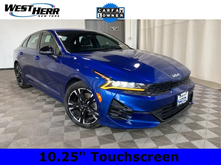 2023 Kia K5 GT-Line photo 1