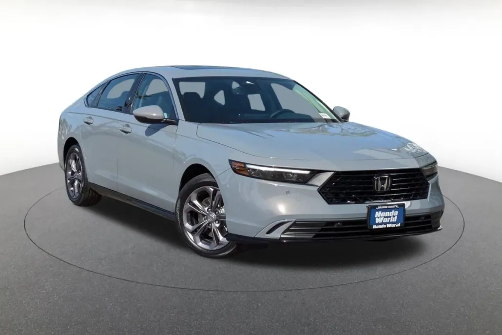 2025 Honda Accord Hybrid EX-L photo 1