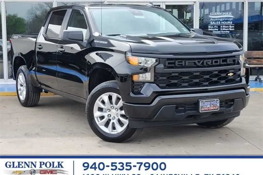 2025 Chevrolet Silverado 1500 Custom photo 1