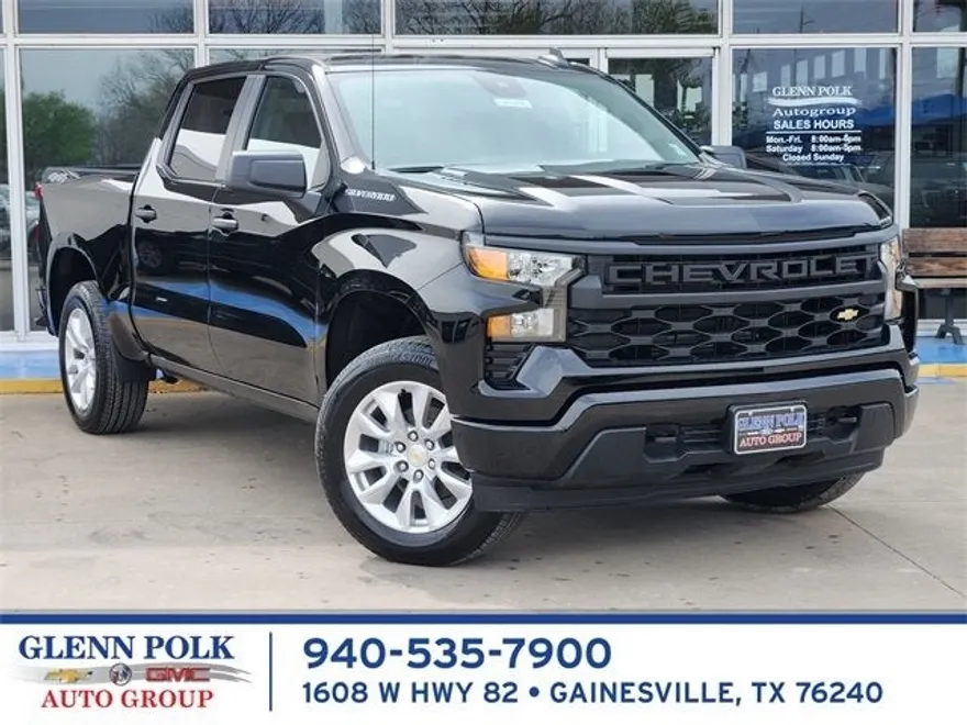 2025 Chevrolet Silverado 1500 Custom photo 1