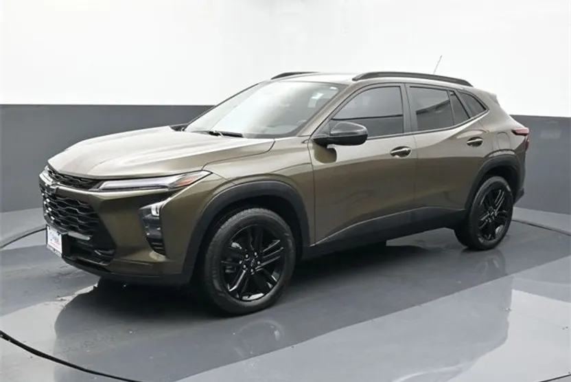2024 Chevrolet Trax ACTIV photo 1