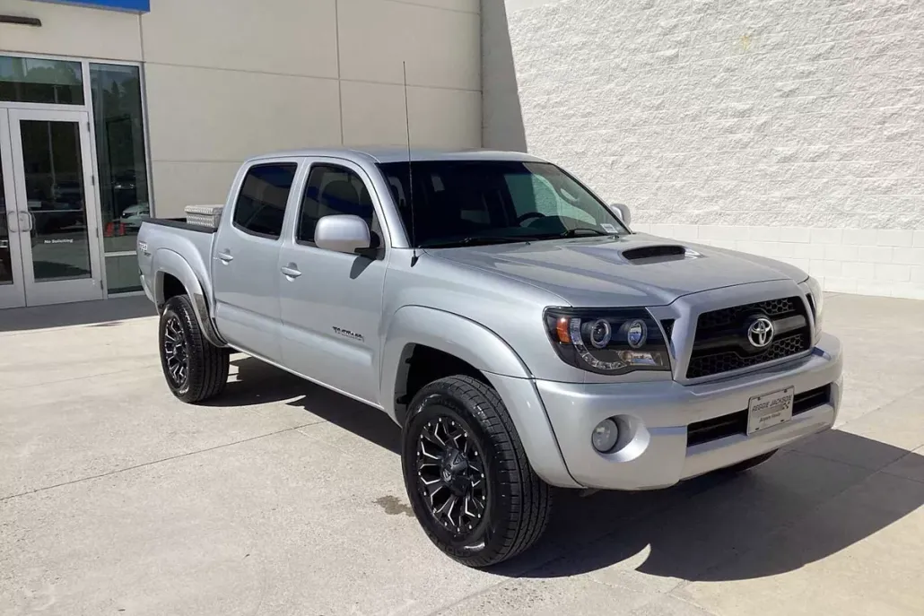 2011 Toyota Tacoma Base photo 1