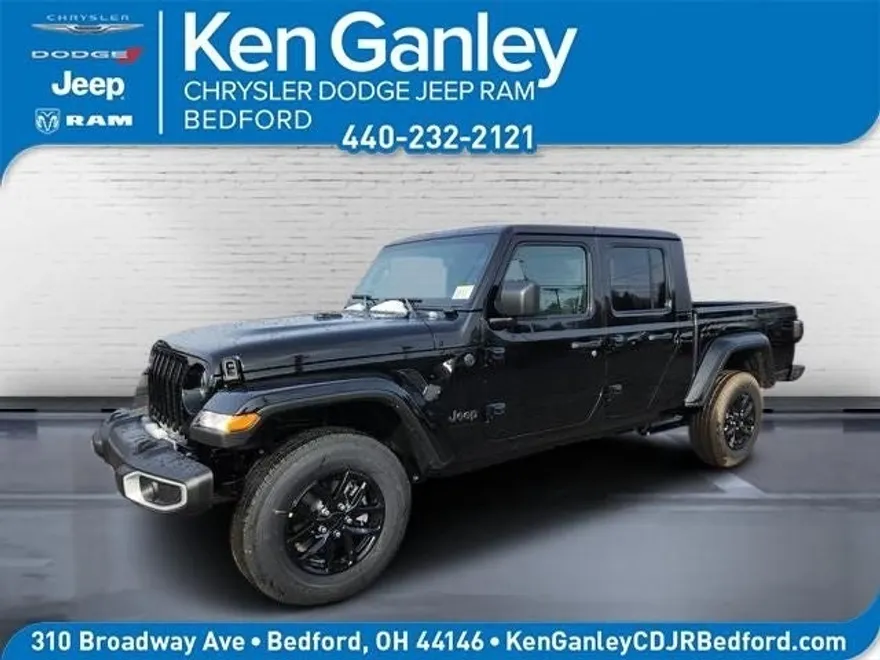 2023 Jeep Gladiator Sport S photo 1