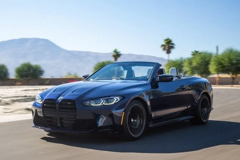 2023 Bmw M4 Convertible photo 1