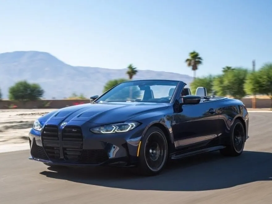 2023 Bmw M4 Convertible photo 1