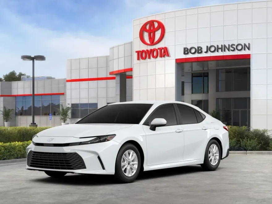 2025 Toyota Camry LE photo 1