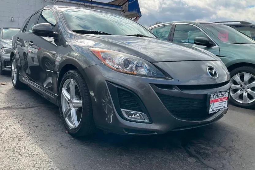2011 Mazda Mazda3 Sport photo 1