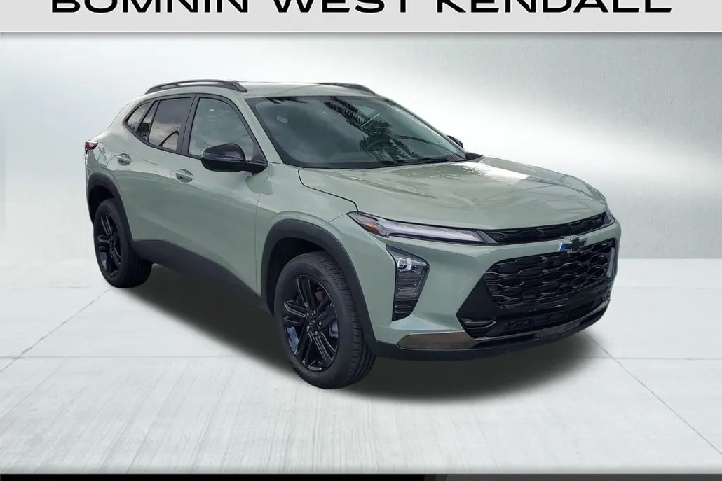 2025 Chevrolet Trax ACTIV photo 1