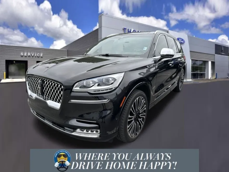 2022 Lincoln Aviator Black Label photo 1