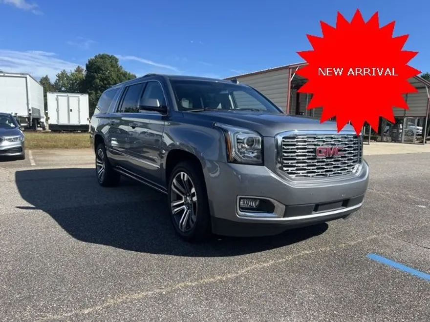 2018 Gmc Yukon XL Denali photo 1