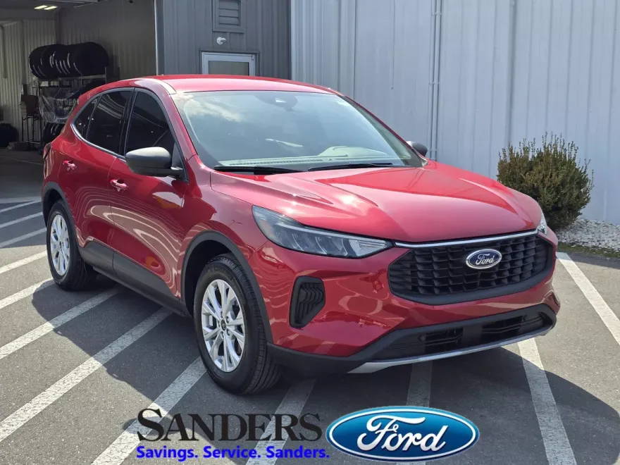 2025 Ford Escape Active photo 1