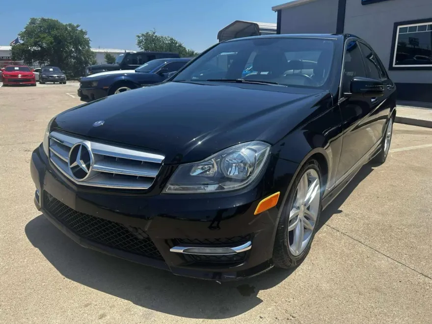 2013 Mercedes Benz C 250 Sport Sedan photo 1