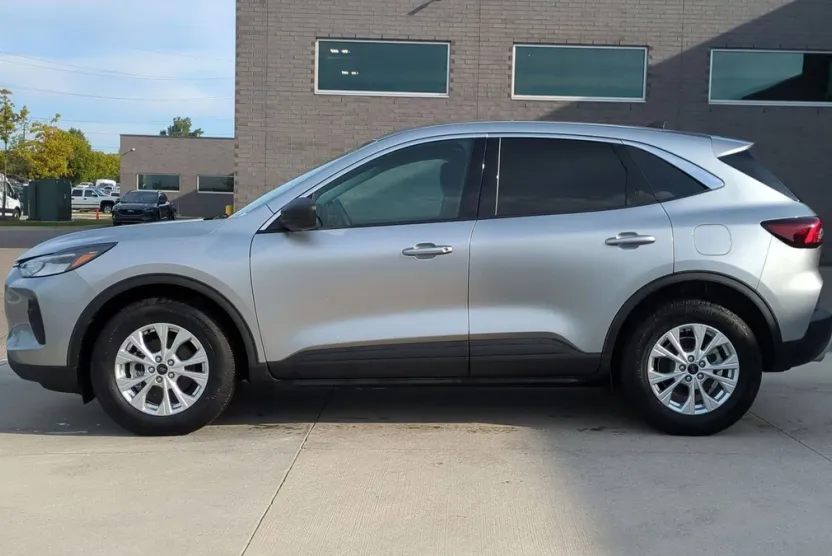 2023 Ford Escape Active photo 1