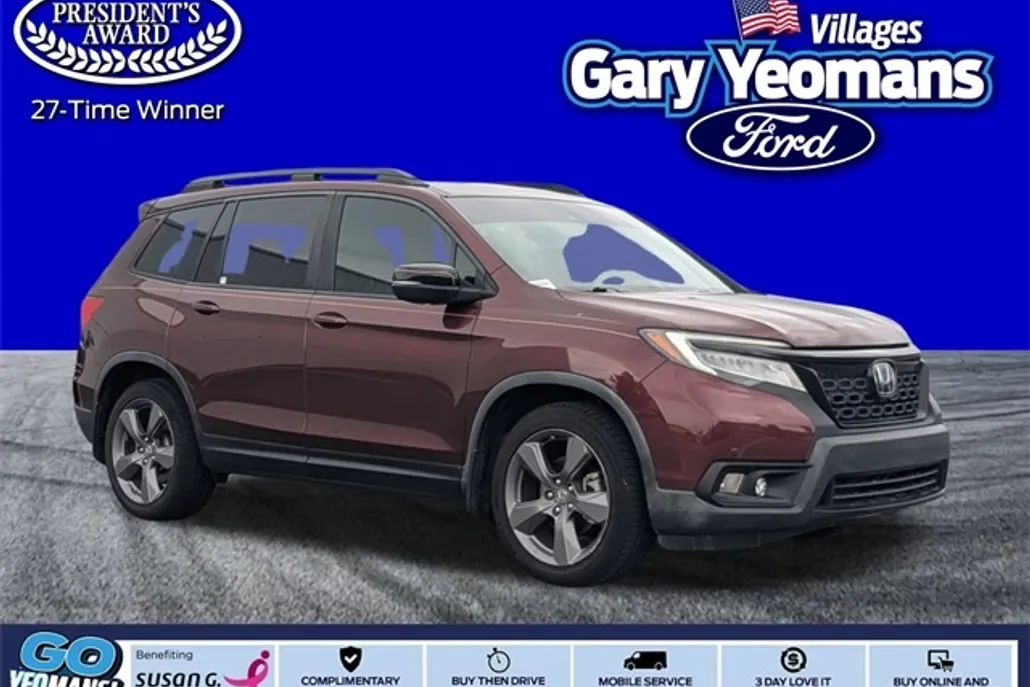 2019 Honda Passport Touring photo 1