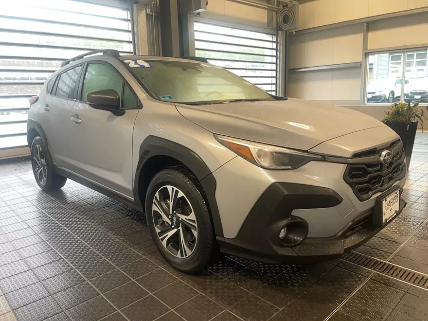 2024 Subaru Crosstrek Premium photo 1