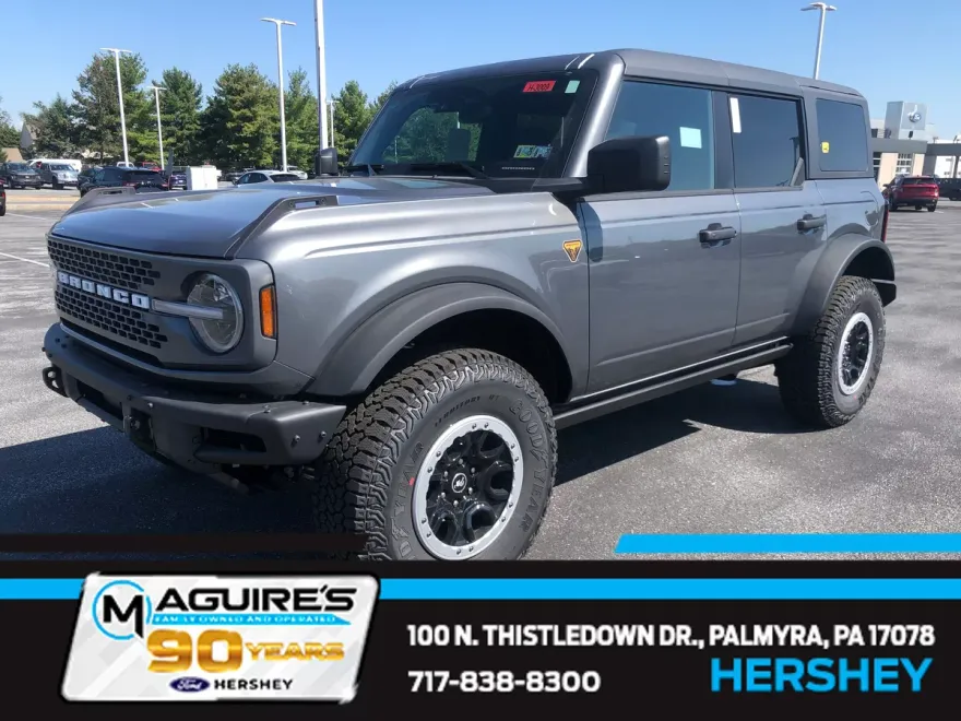 2025 Ford Bronco Badlands photo 1