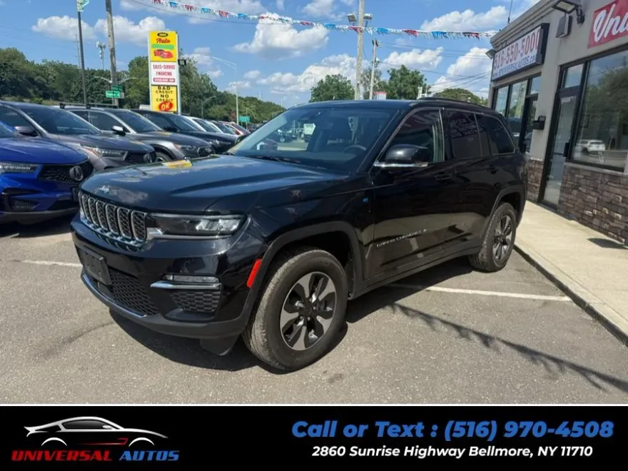 2023 Jeep Cherokee 4xe Sport photo 1