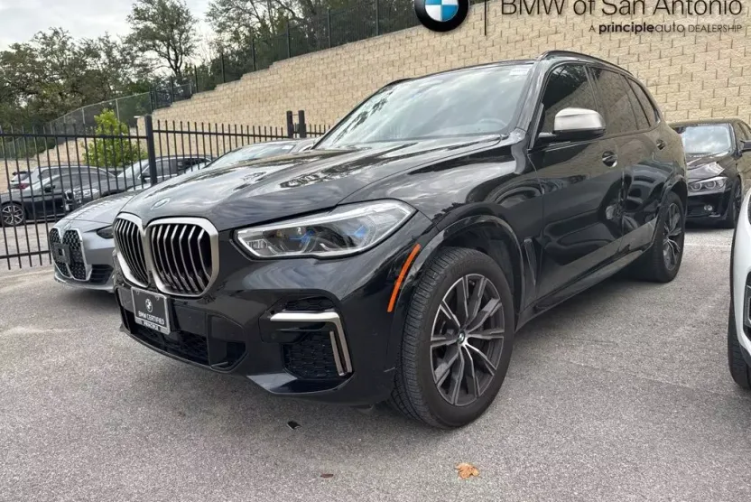 2023 Bmw X5 M50i photo 1
