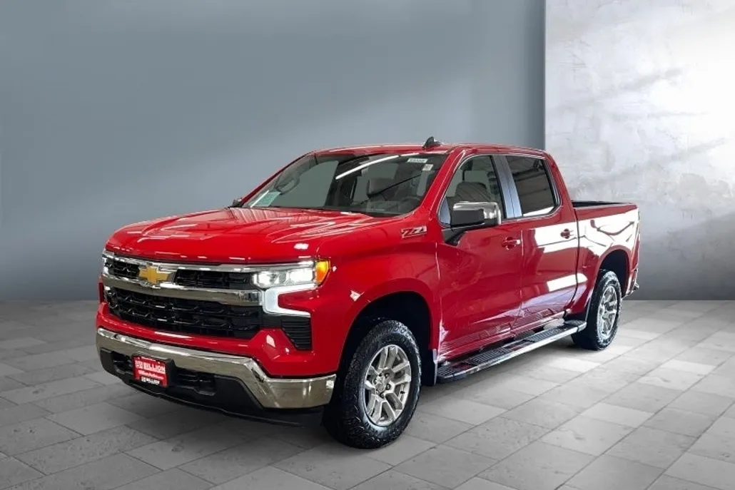 2025 Chevrolet Silverado 1500 LT photo 1