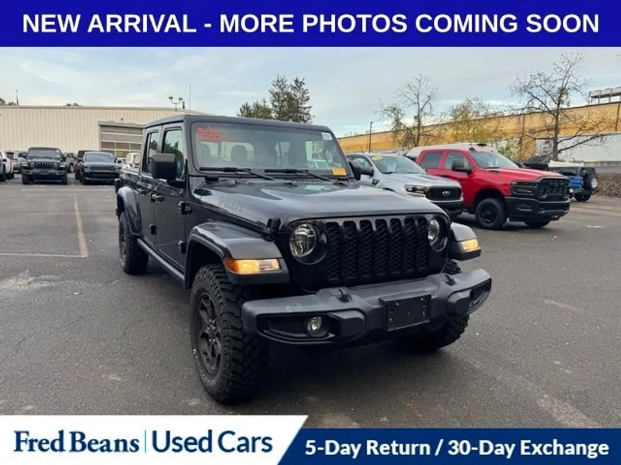 2022 Jeep Gladiator Willys photo 1