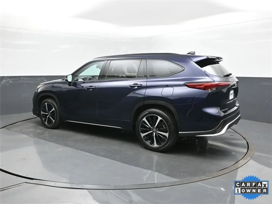 2021 Toyota Highlander XSE photo 1