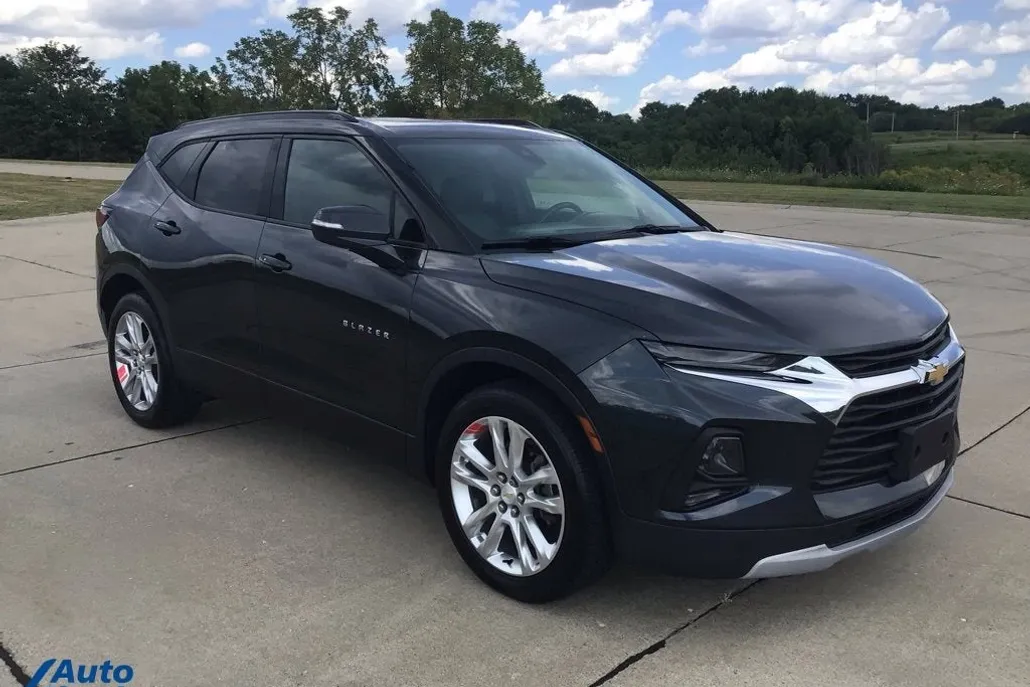 2019 Chevrolet Blazer Base photo 1