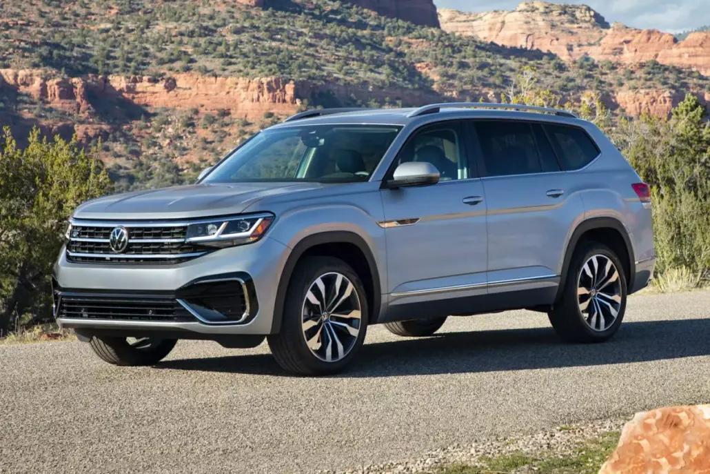 2023 Volkswagen Atlas SEL R-Line photo 1