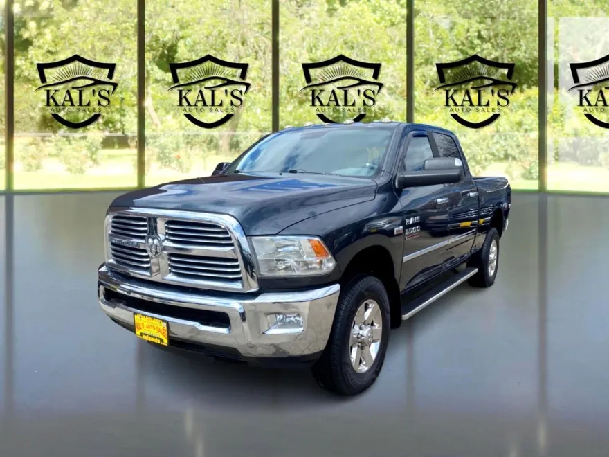 2014 Ram 3500 SLT photo 1