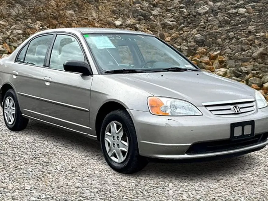 2003 Honda Civic LX photo 1