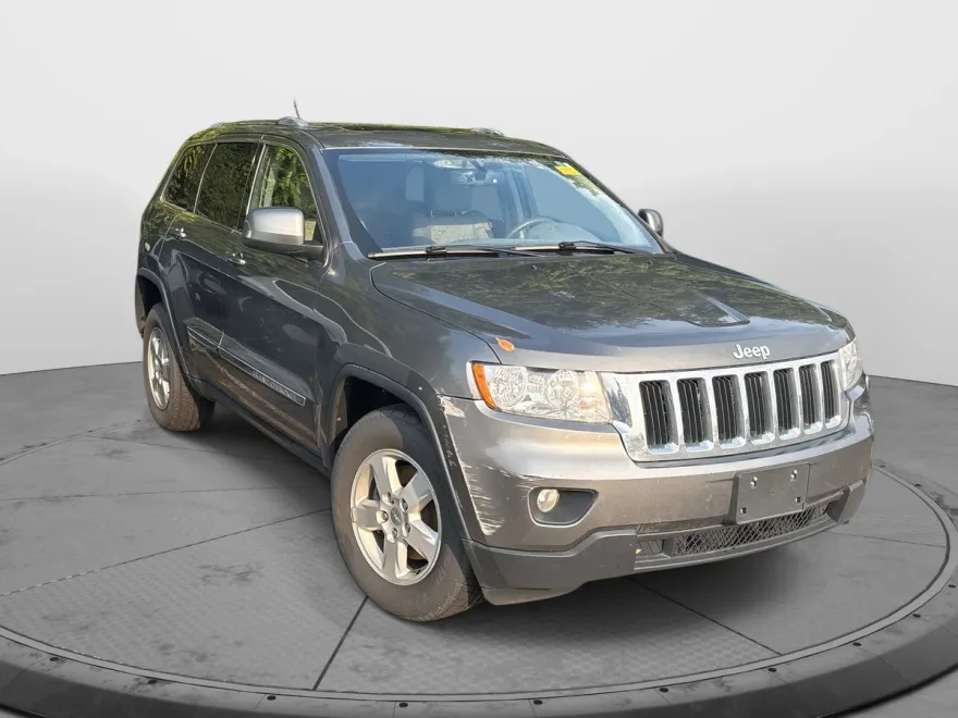 2012 Jeep Grand Cherokee Laredo photo 1