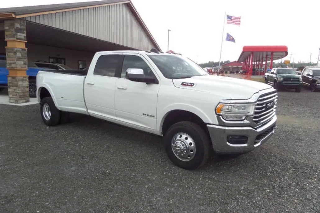 2019 Ram 3500 Laramie Longhorn photo 1