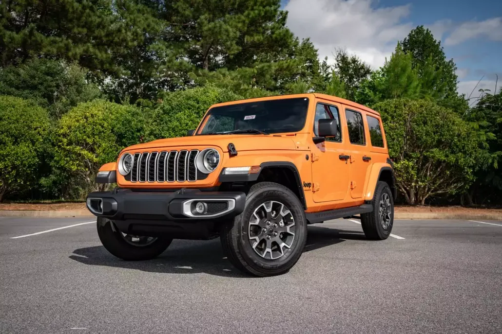 2025 Jeep Wrangler Sahara photo 1