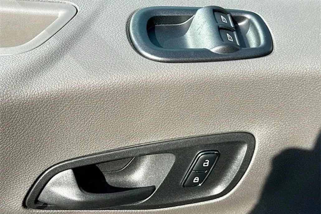 2024 Ford Transit photo 1
