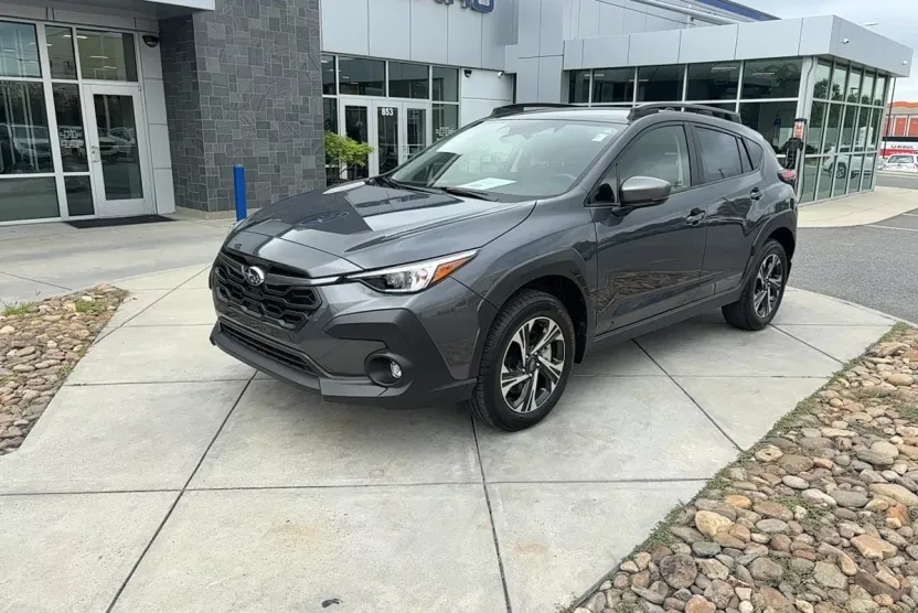 2024 Subaru Crosstrek Premium photo 1