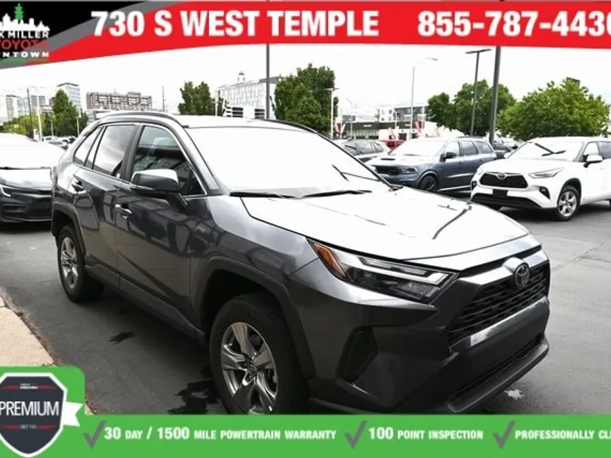 2024 Toyota RAV4 XLE photo 1