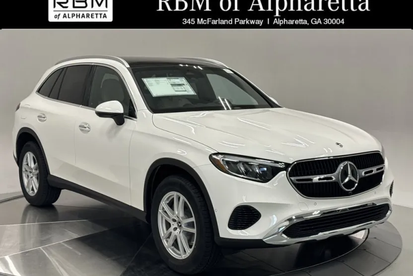 2026 Mercedes Benz GLC 300 4MATIC photo 1