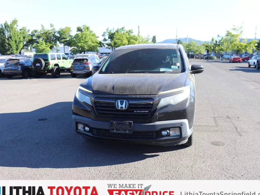 2018 Honda Ridgeline Black Edition photo 1