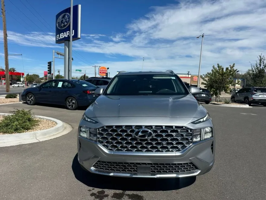2022 Hyundai Santa Fe SEL photo 1