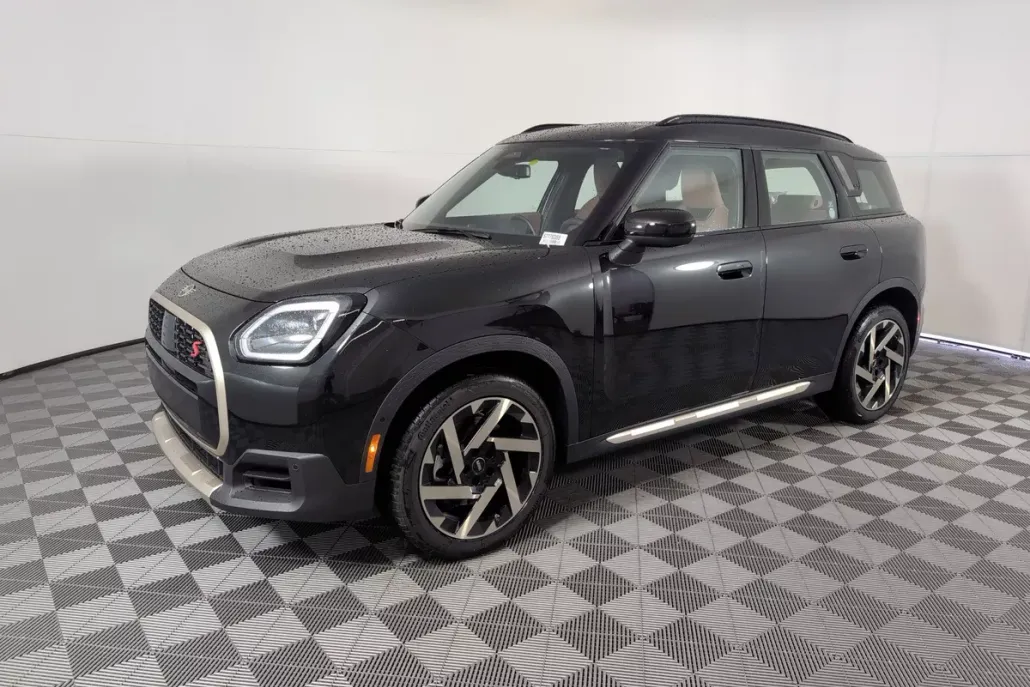 2025 Mini Countryman S ALL4 photo 1