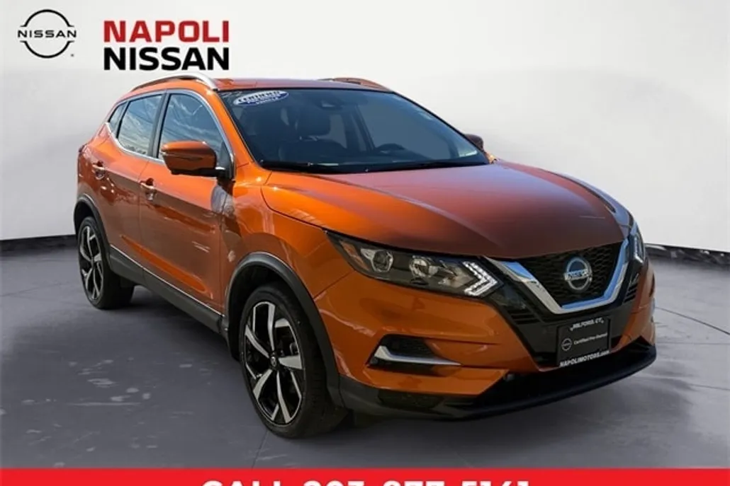 2022 Nissan Rogue Sport SL photo 1